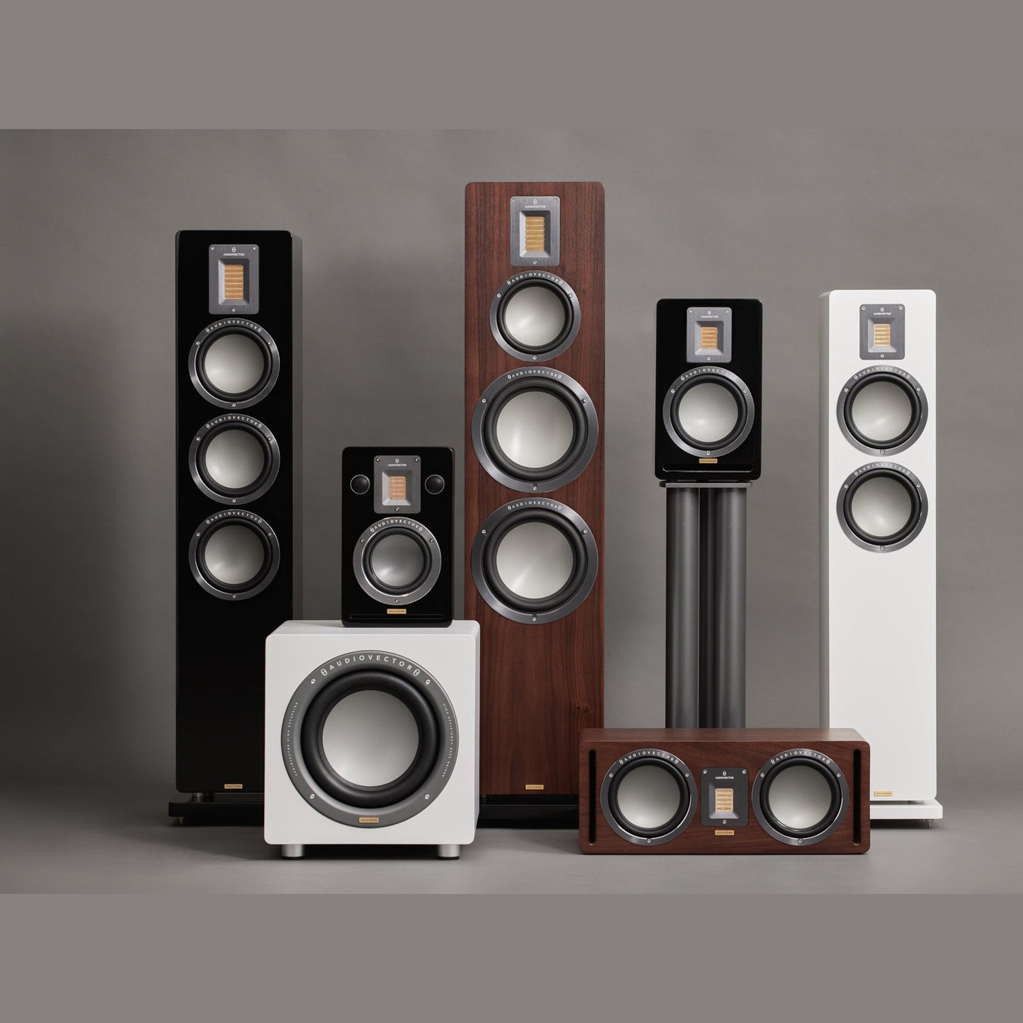 Audiovector QR5 SE 1 pair Available in White Silk, Piano Black and Dark Walnut Veneer