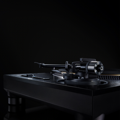 Technics SL-1210G Turntable Black finish special 20% off demo cartridges with purchase