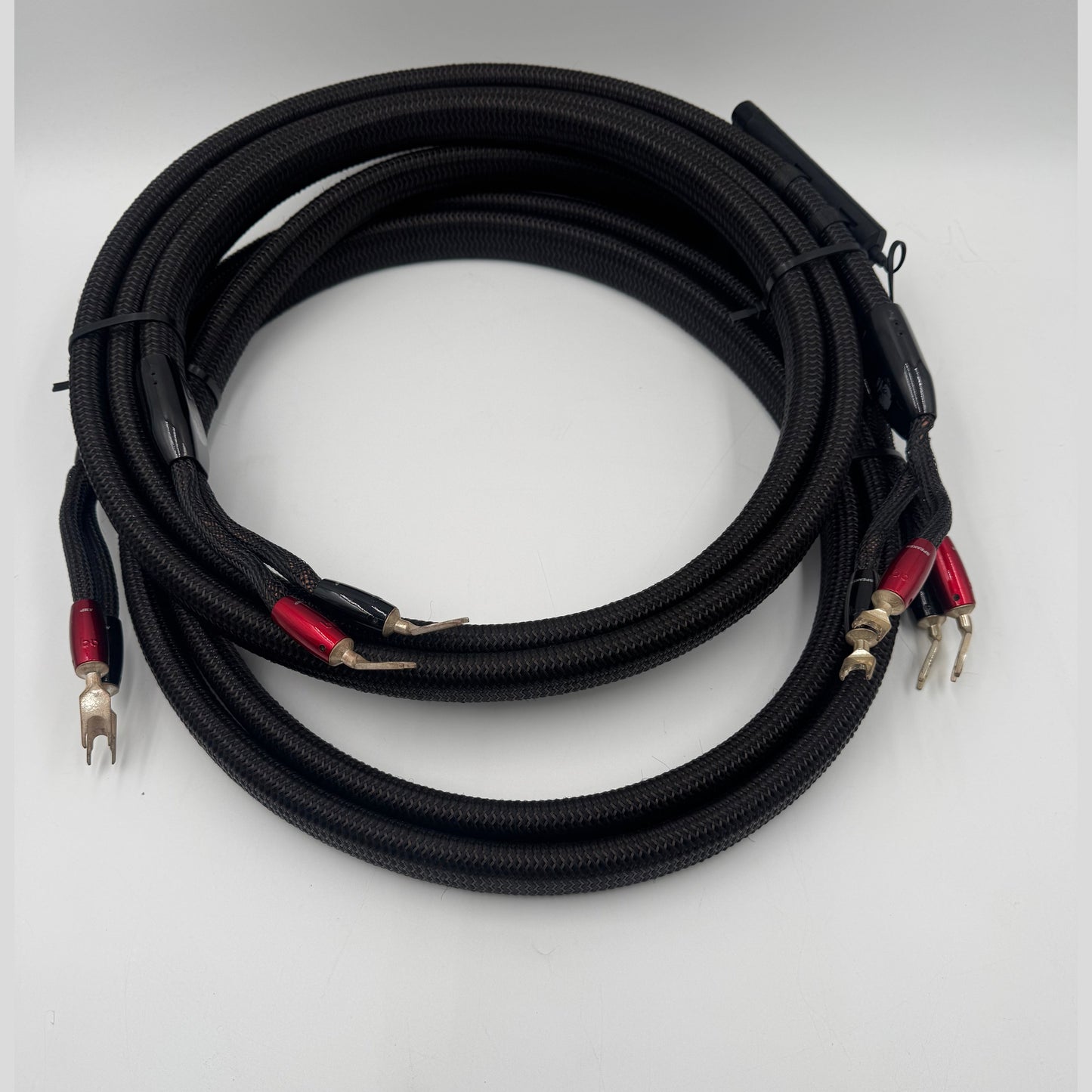 Audioquest Oak Speaker Cables 5ft spades 1 pair (Demo)