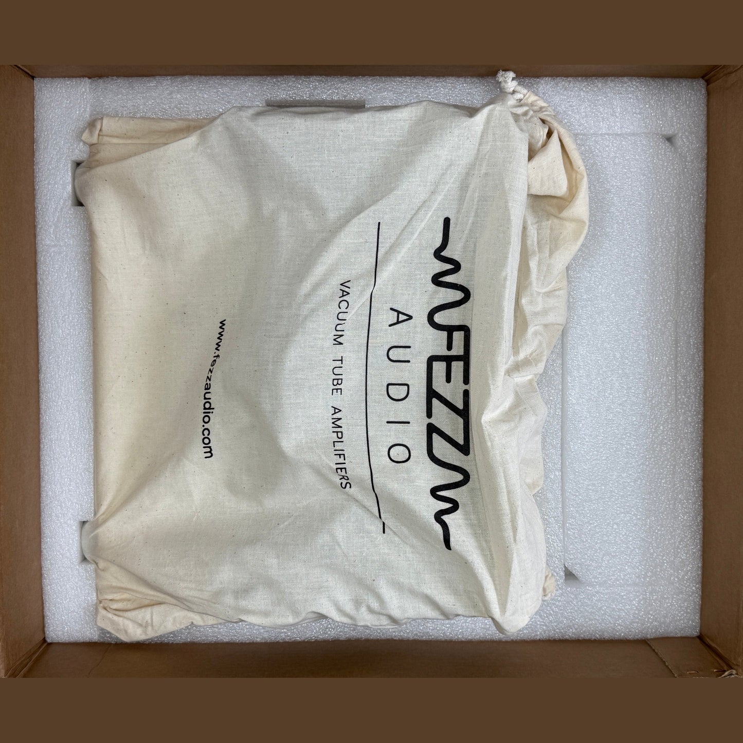 Fezz Audio Titania Integrated Amplifier White/Black. original version
