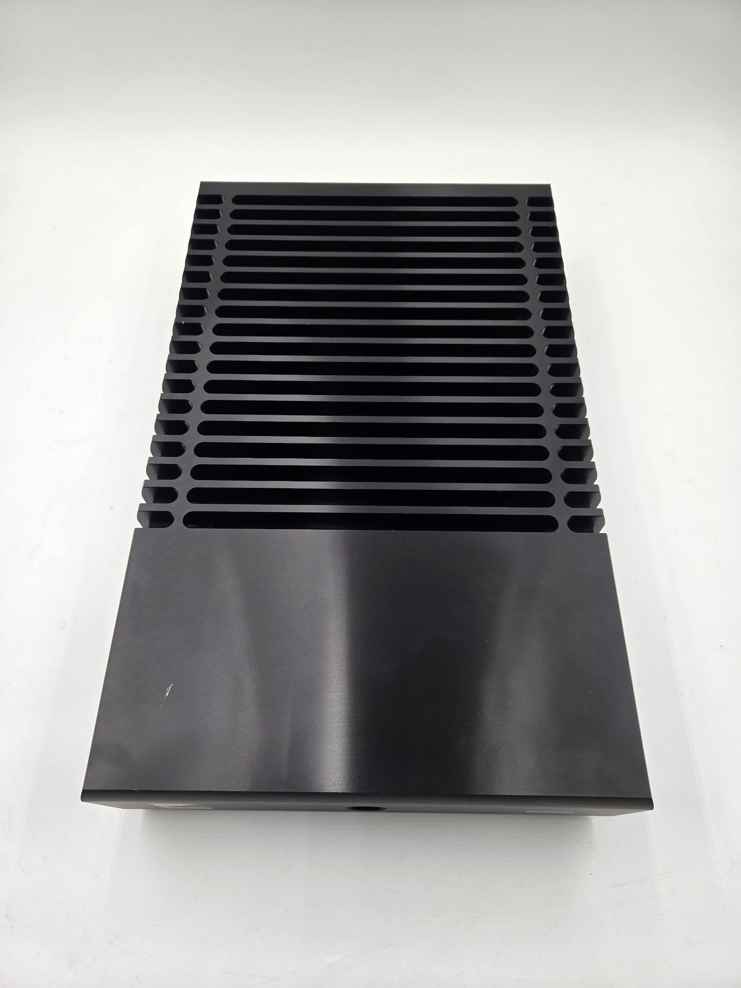 Ayre Acoustics MX-R Twenty Monoblock Amplifiers — Pre-Owned Pair