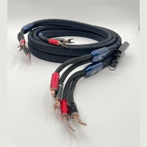 Audio quest thunderbird speaker cable 9' (ZERO) spade Store Demo call for price.