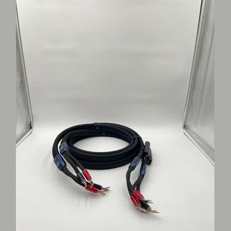 Audio quest thunderbird speaker cable 9' (ZERO) spade Store Demo call for price.