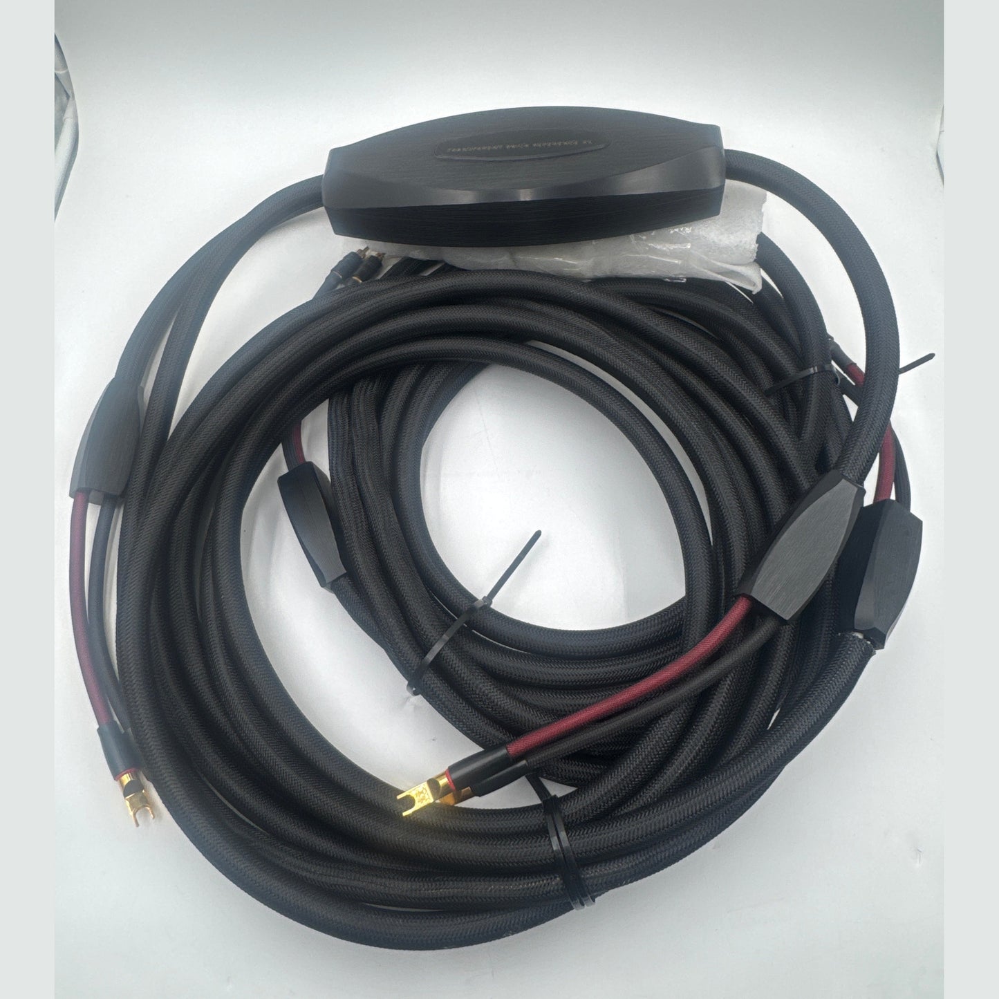 Transparent Brick REF XL Banana >Spade speaker cable 30ft 1 pair demo