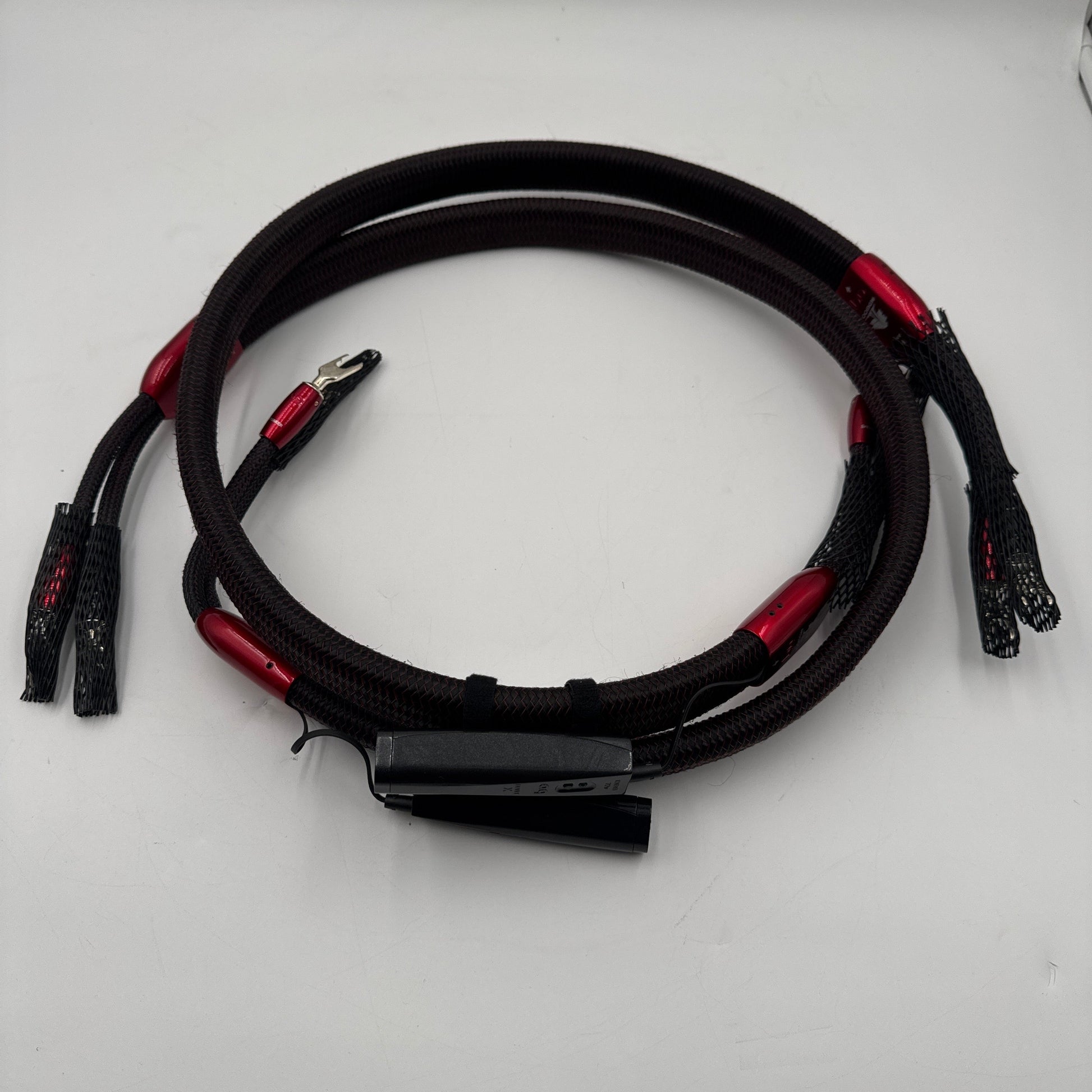 AudioQuest Redwood 4ft Spade 1 pair Demo - Sunny Components Inc.