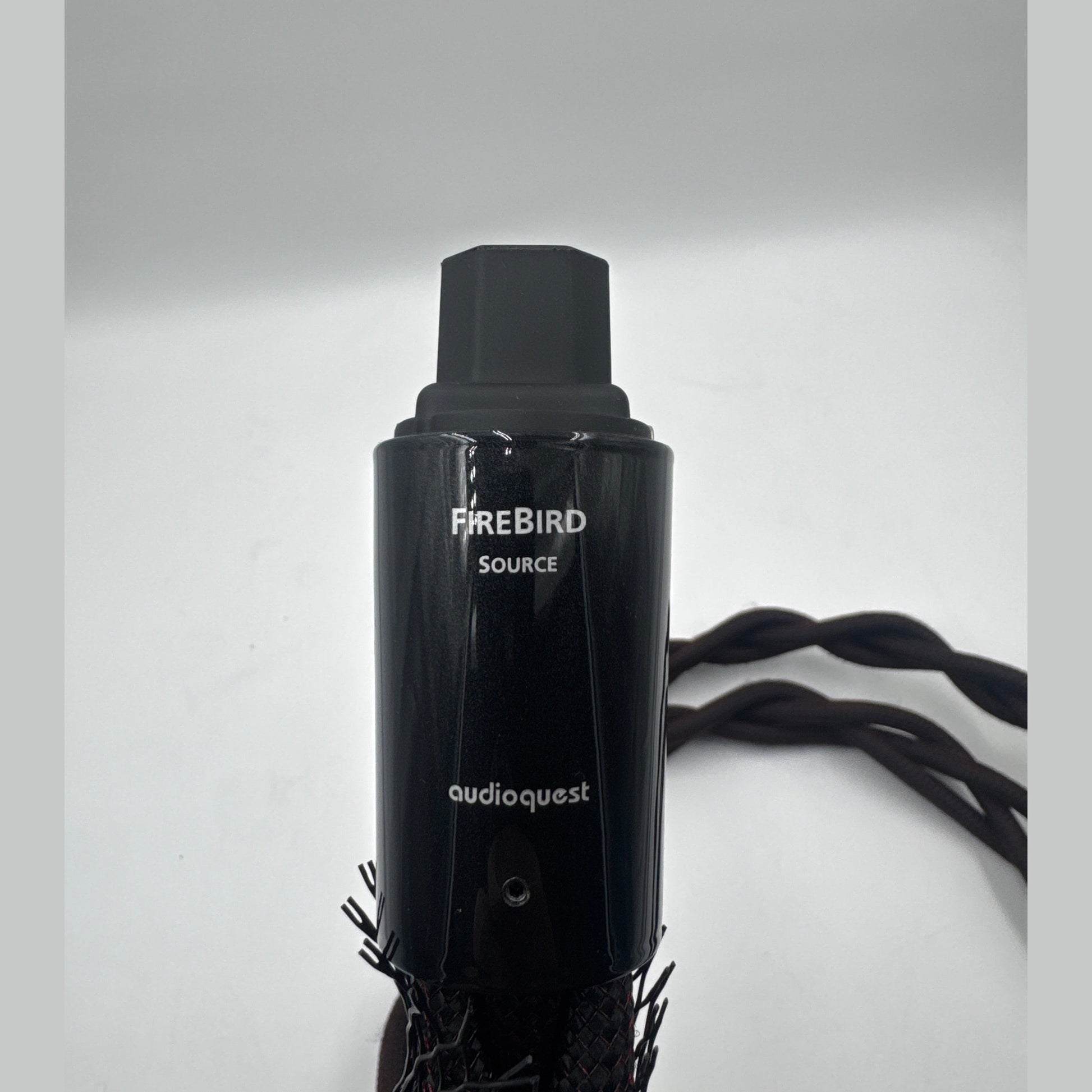 Firebird Source 2m C15 braided Demo - Sunny Components Inc.