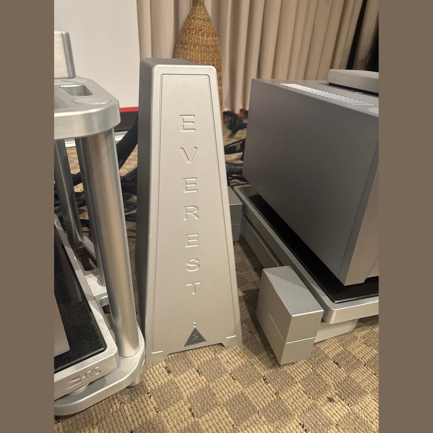 Shunyata Research Everest 8000 Power Conditioner - Store Demo | Premium Audio Power Filtration