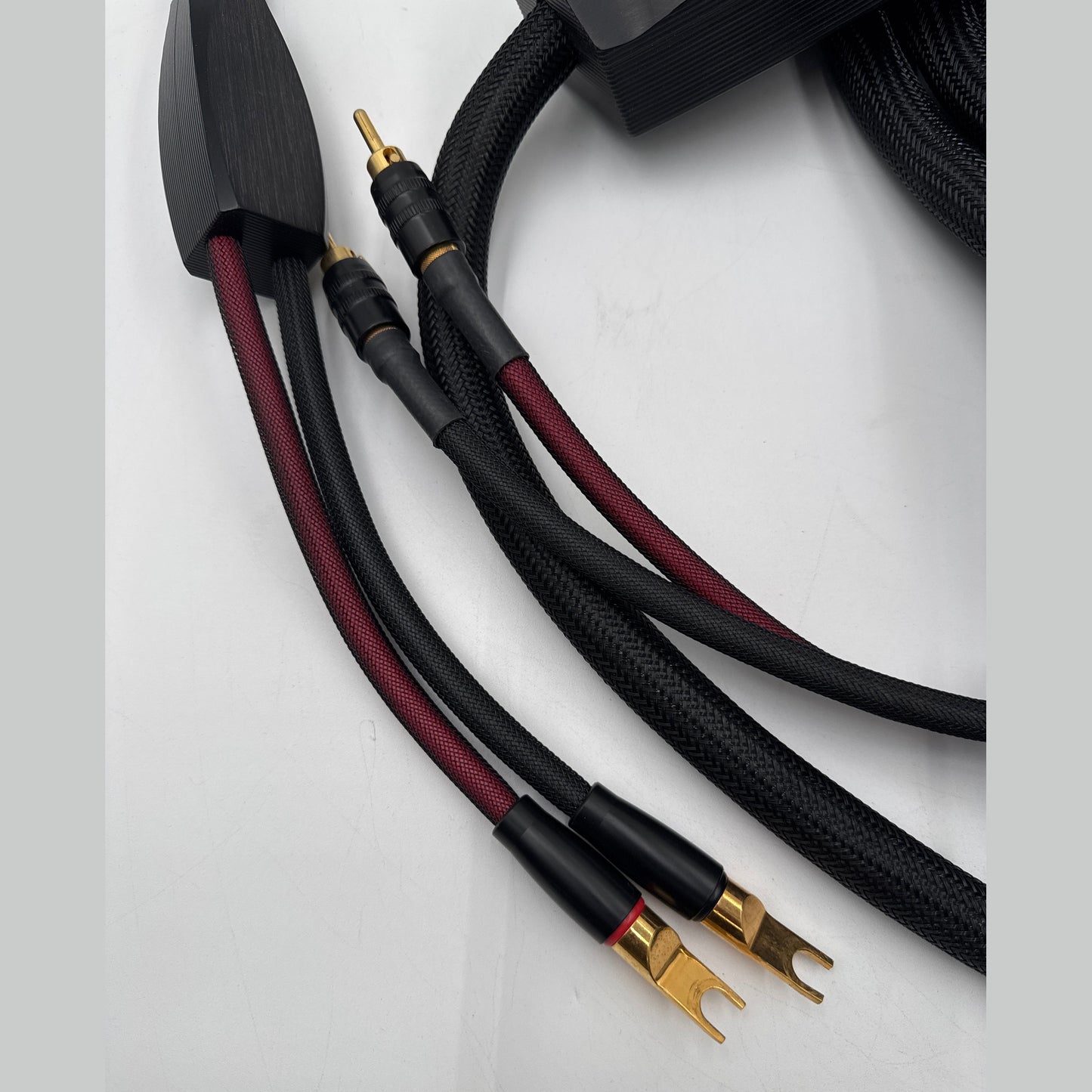 Transparent Brick REF XL Banana >Spade speaker cable 30ft 1 pair demo