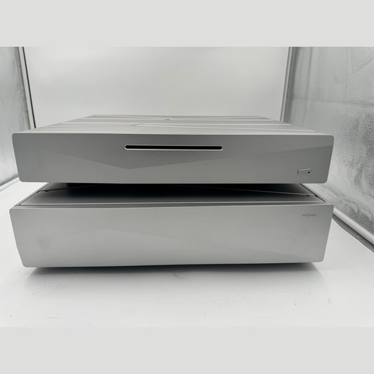 Innuos Statement with upgraded power supply. Super amazing