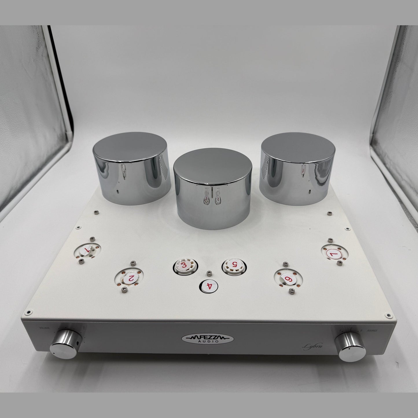 Fezz Audio Lybra 300B Integrated Amp White (Demo)