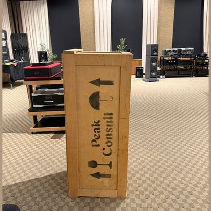 Peak Consult Empress Signature Loudspeakers Mahogany Finish Pre-owned (Pre-Owned)