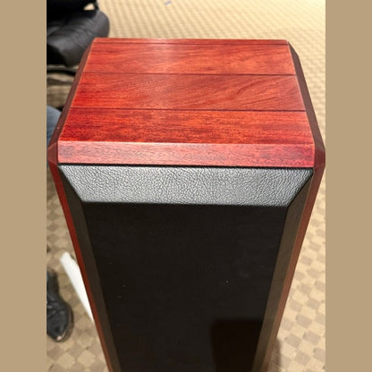 Peak Consult Empress Signature Loudspeakers Mahogany Finish Pre-owned (Pre-Owned)