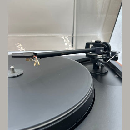 SOTA Sapphire Turntable w/Sumiko Premier ft-3 tonearm (USED TRADE IN)