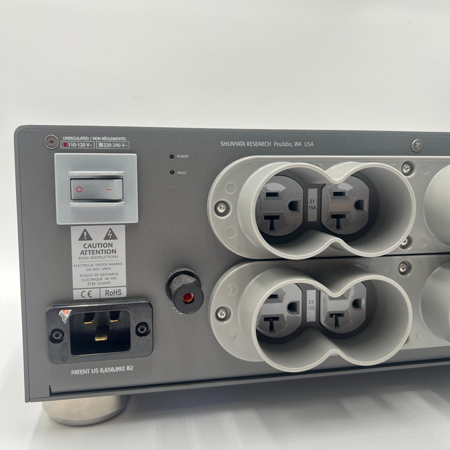 Shunyata Research Hydra Sigma S12 Power Conditioner