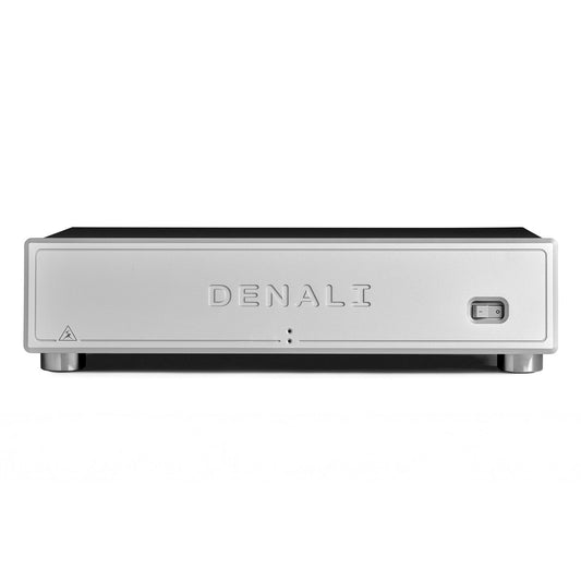 Shunyata Denali X Power conditioner with 1 Sigma X& 3 additional Sigma X power cords.