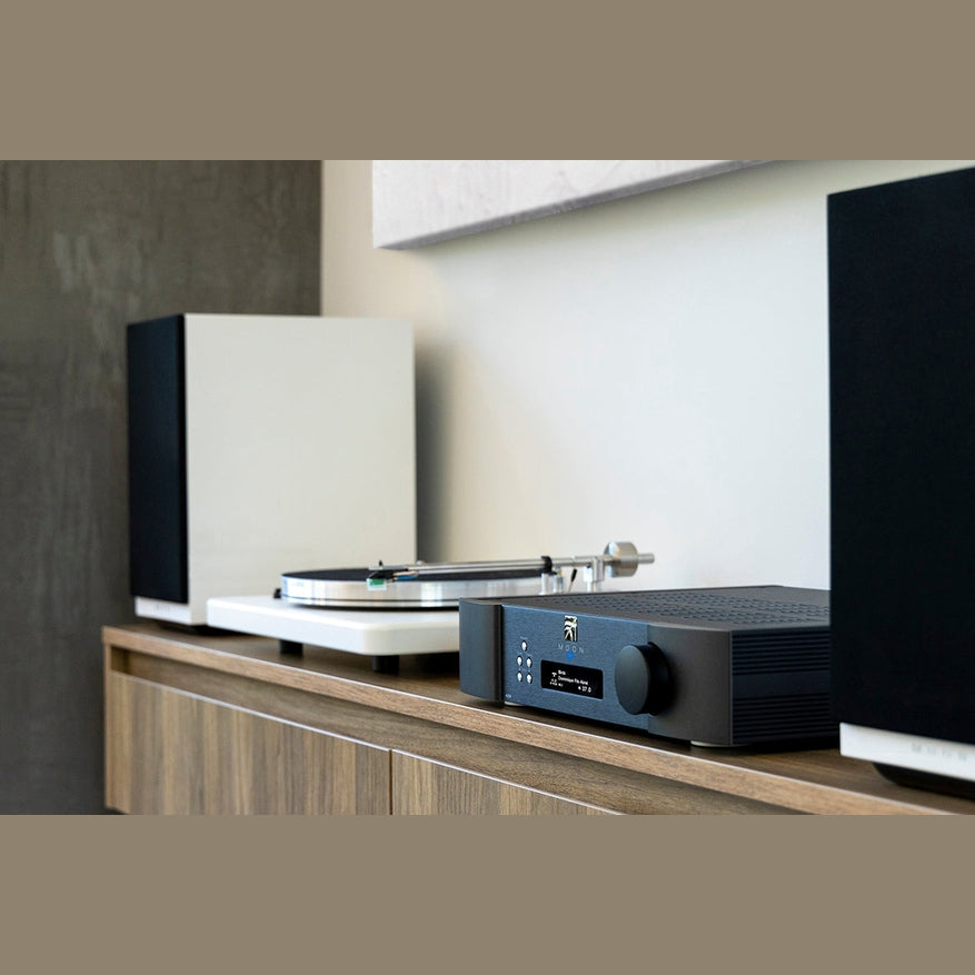 Simaudio Voice 22 + Advance Paris A12 Integrated Amplifier + Speaker Cables - Sunny Components Inc.
